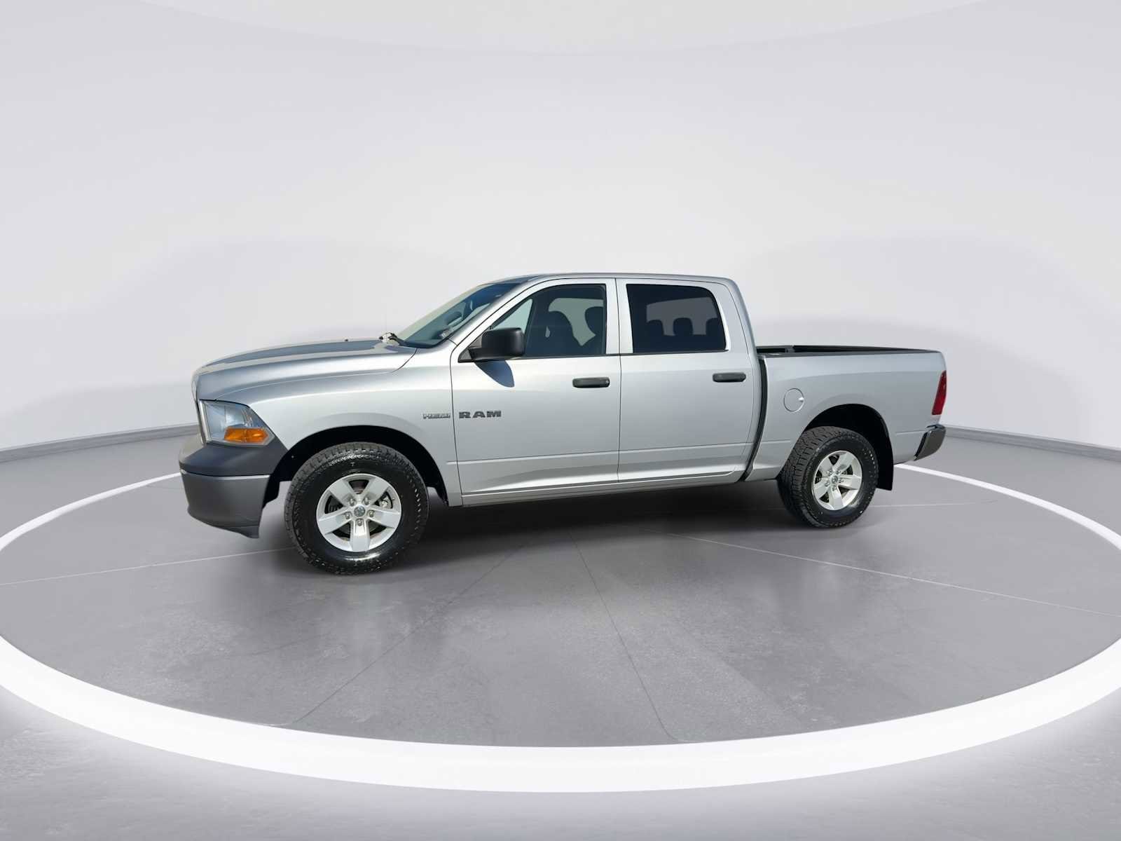 2010 Dodge Ram 1500 ST 4