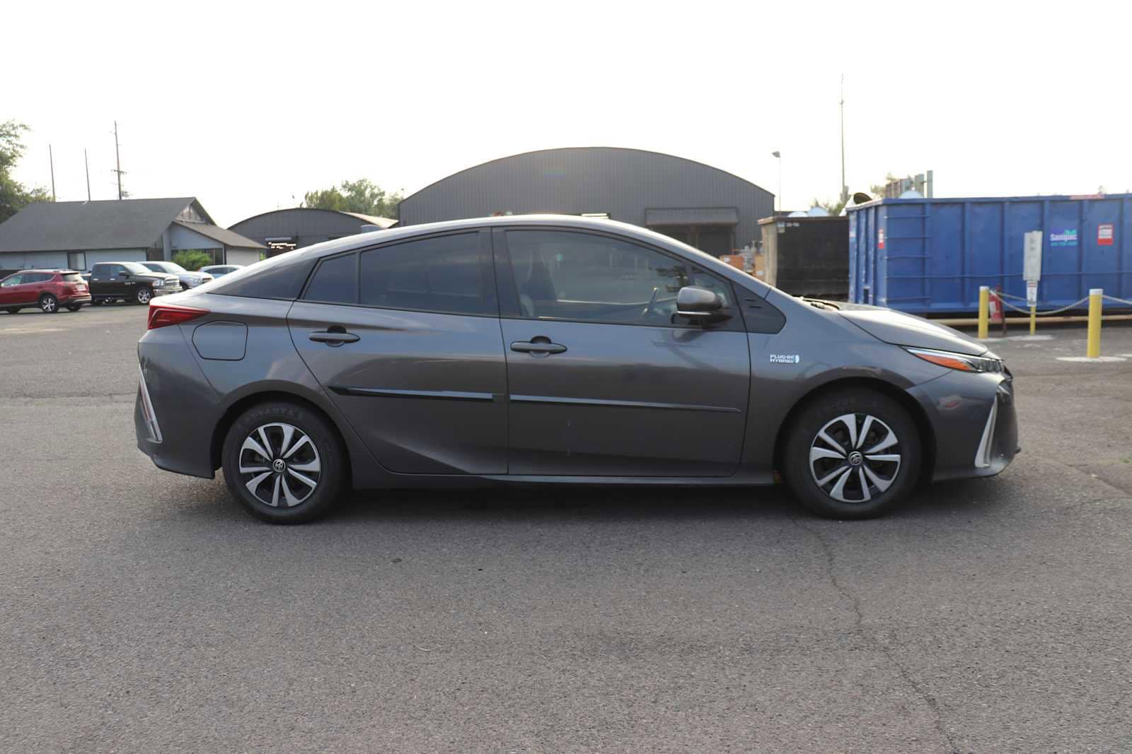 Thumbnail: 2018 Toyota Prius Prime - 4