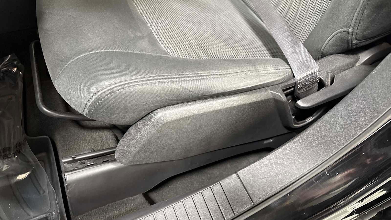 Thumbnail: 2016 Jeep Compass - 14