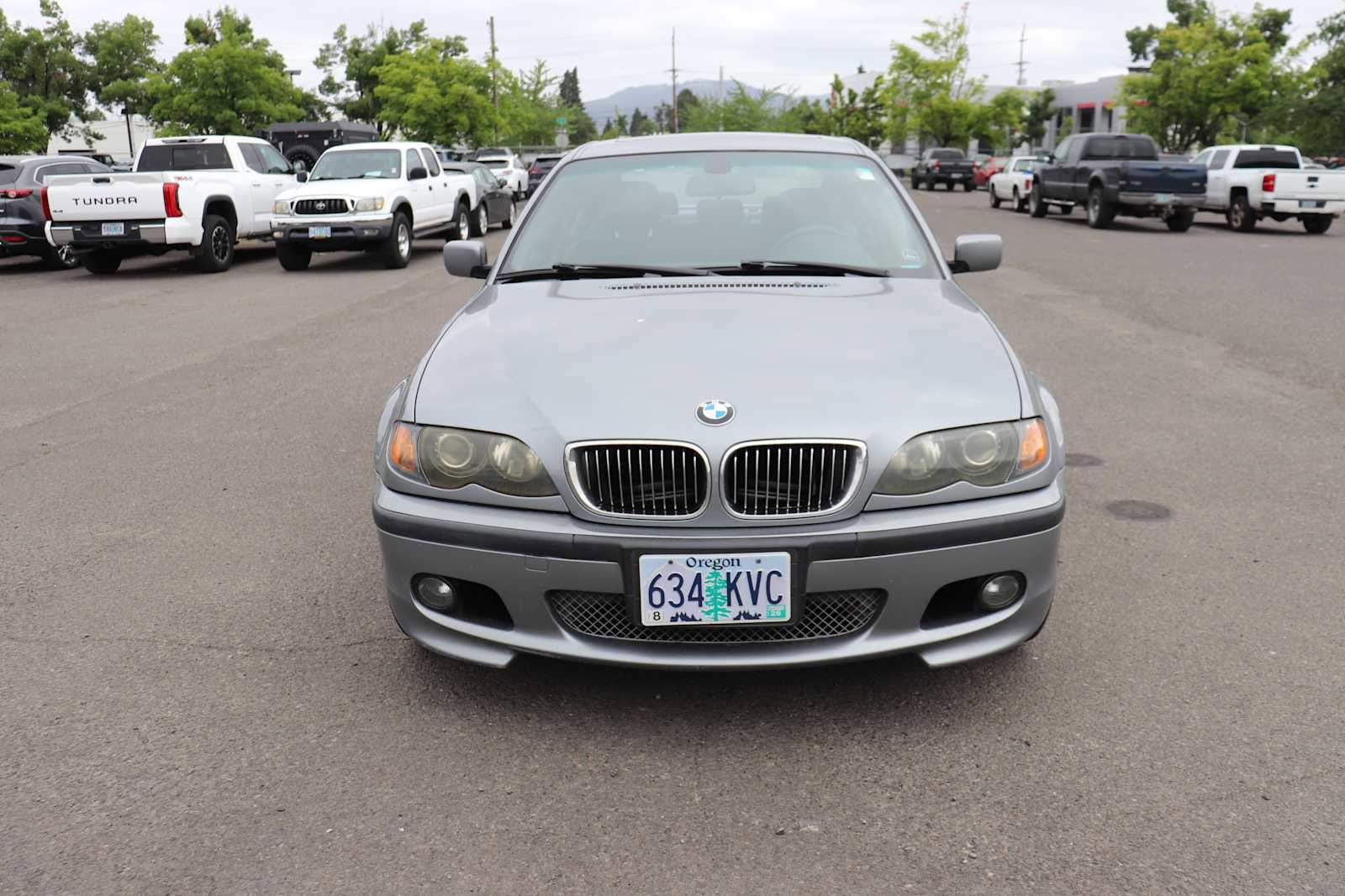 2004 BMW 3 Series 330i 2
