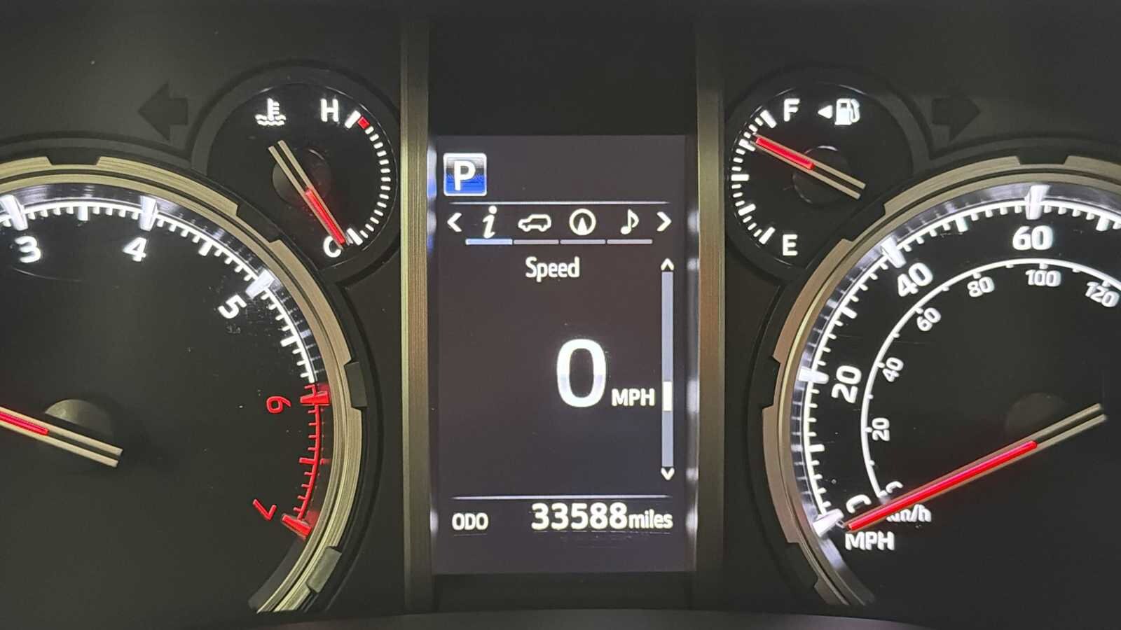 Thumbnail: 2023 Toyota 4Runner - 17