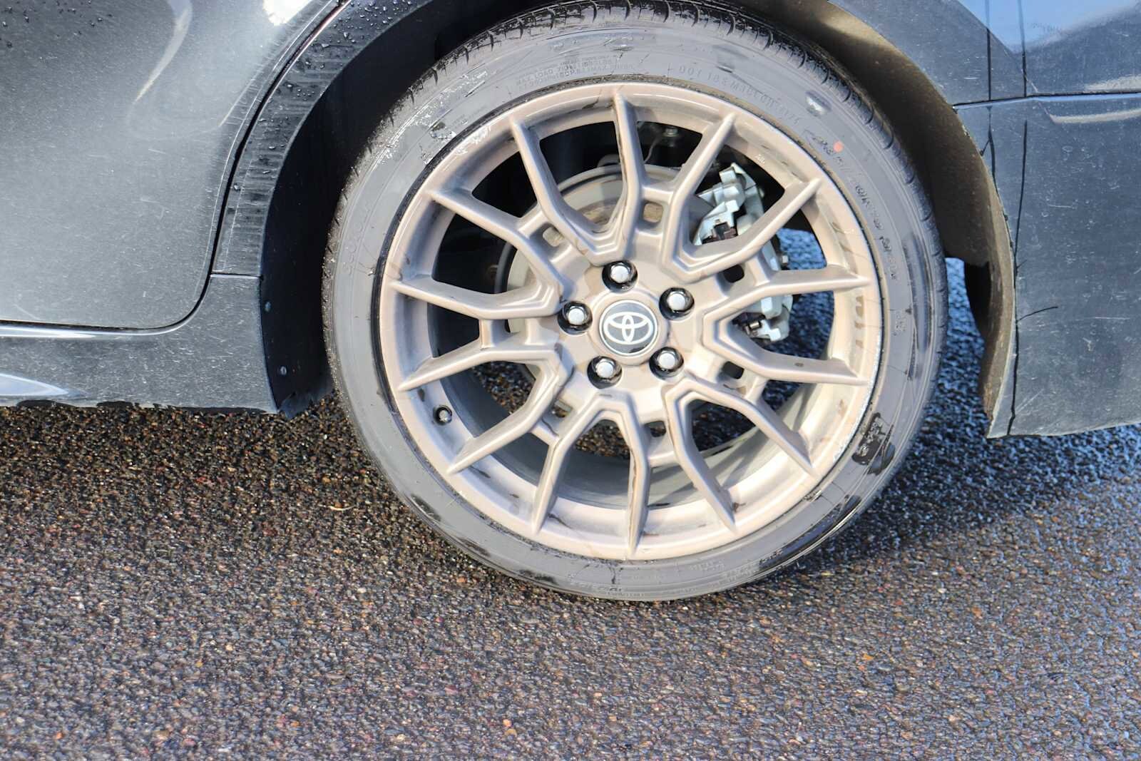 Thumbnail: 2023 Toyota Camry - 9