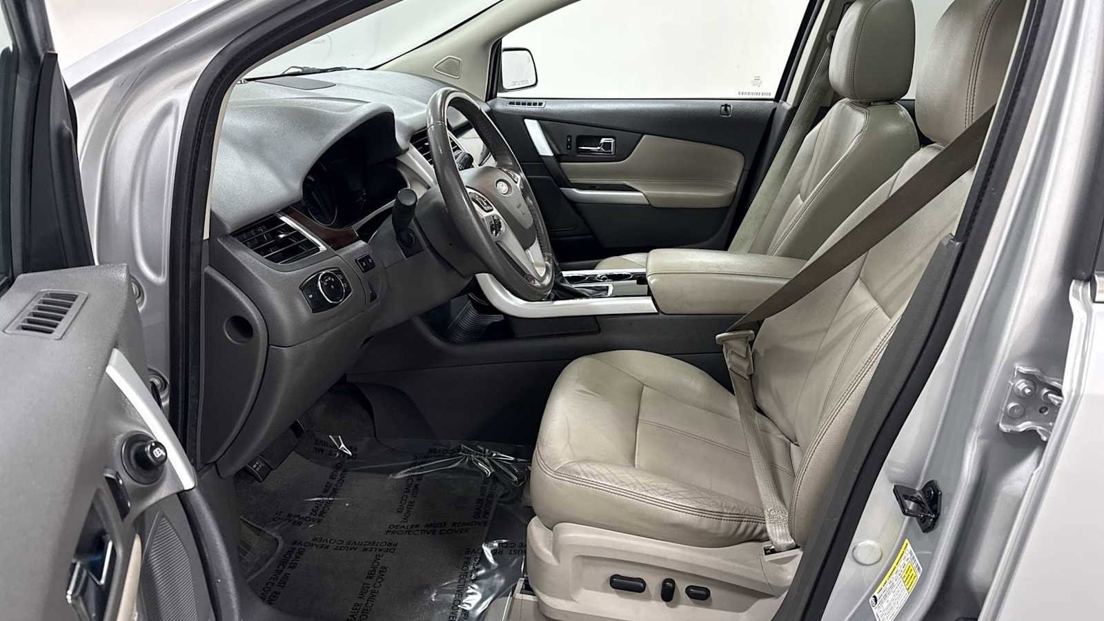 Thumbnail: 2013 Ford Edge - 13