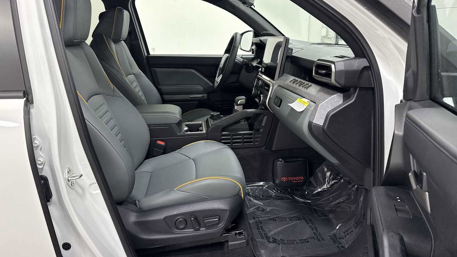 Thumbnail: 2025 Toyota Tacoma - 29