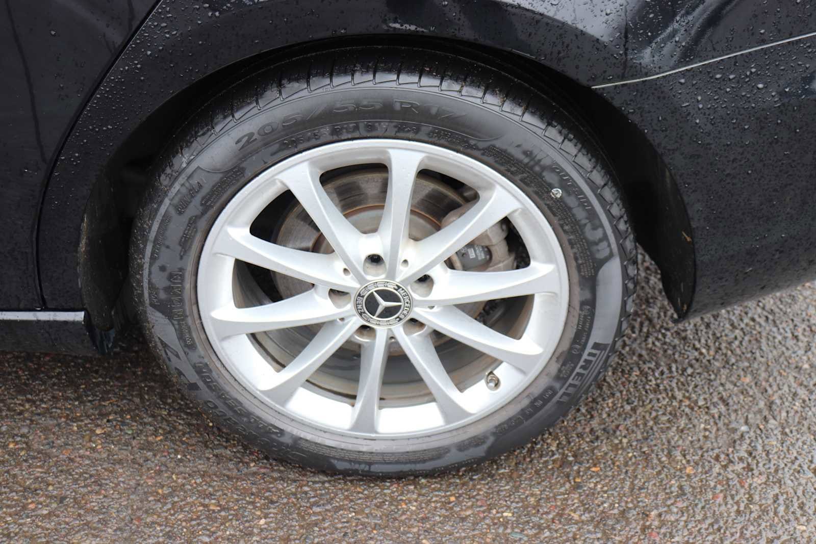 Thumbnail: 2019 Mercedes-Benz A-Class - 9