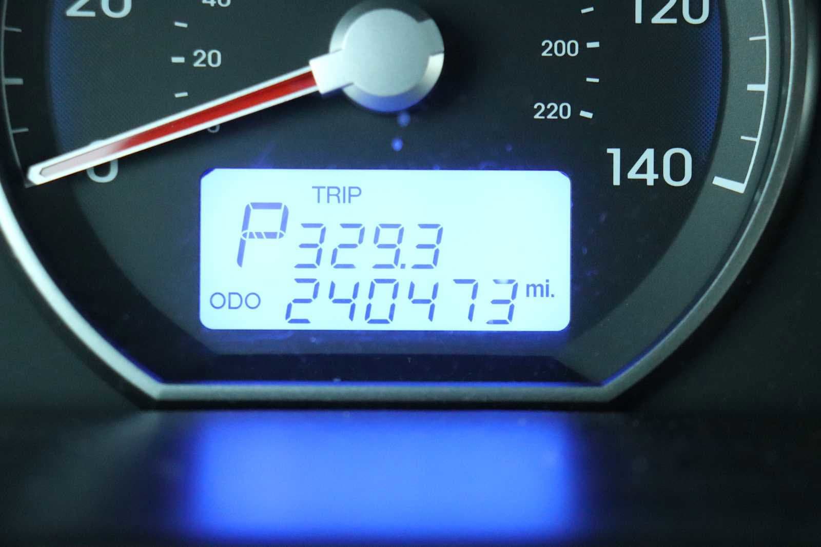 Thumbnail: 2011 Hyundai Santa Fe - 11