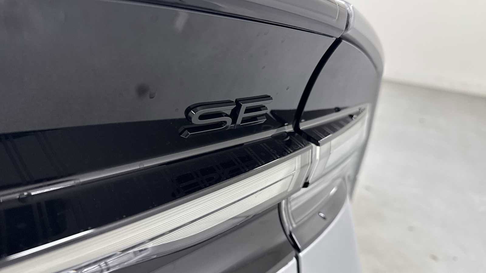 Thumbnail: 2026 Toyota Prius - 28