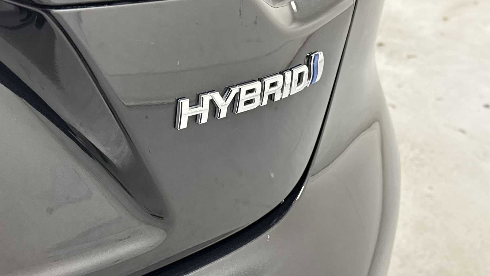 Thumbnail: 2021 Toyota Corolla - 27