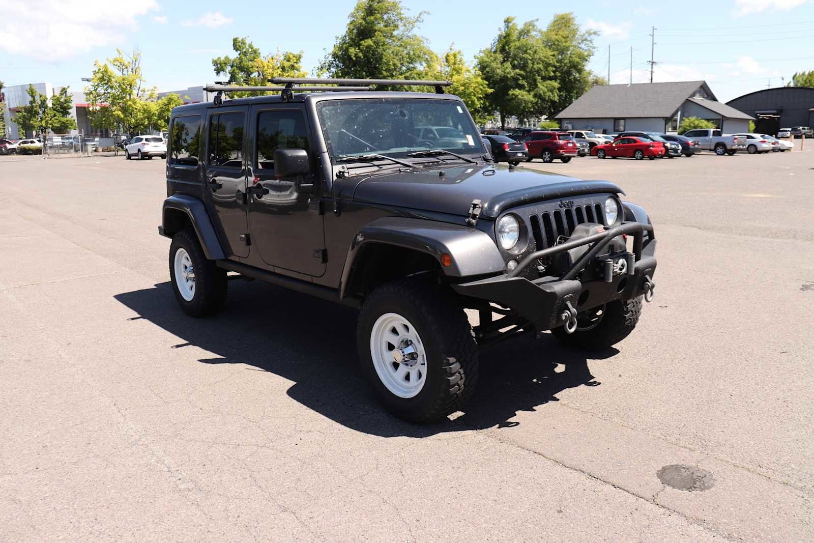 Thumbnail: 2016 Jeep Wrangler - 3