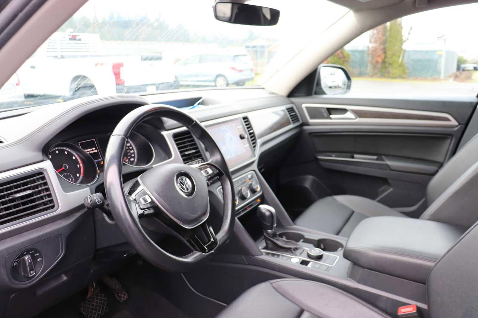 Thumbnail: 2019 Volkswagen Atlas - 10