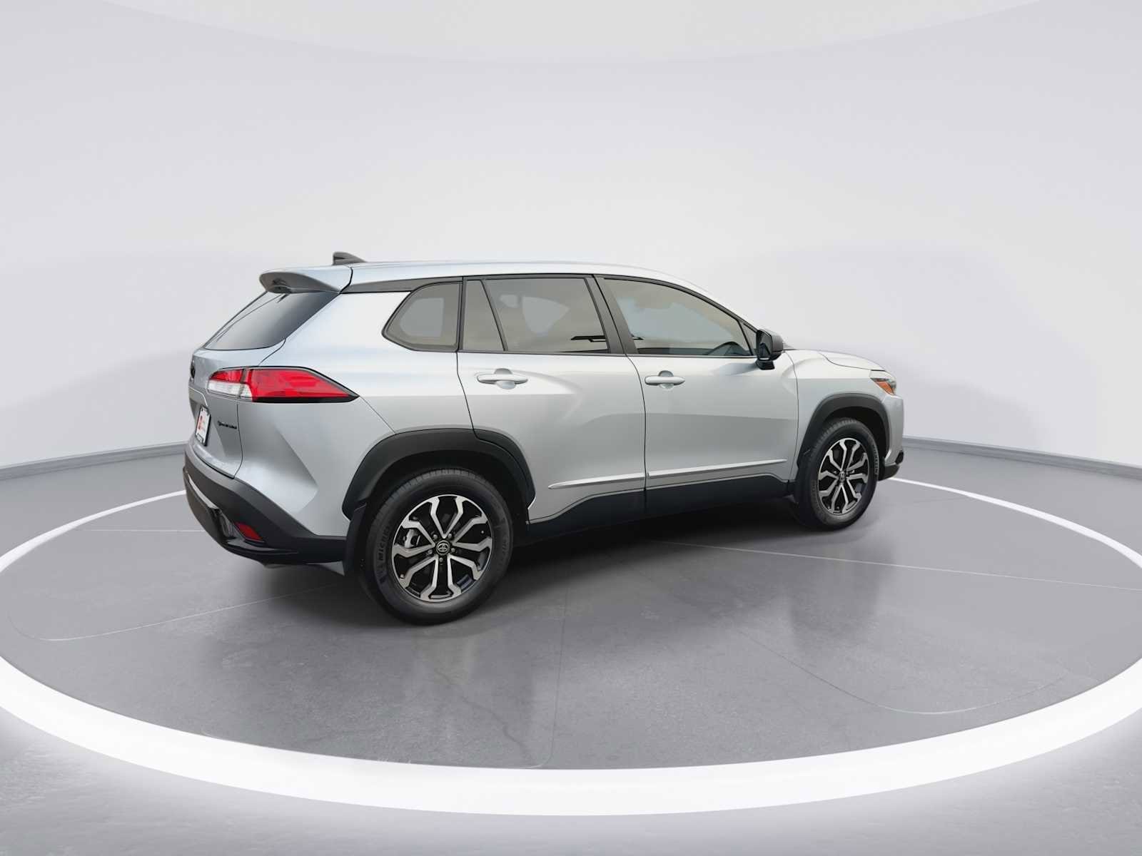 Thumbnail: 2025 Toyota Corolla Cross - 8