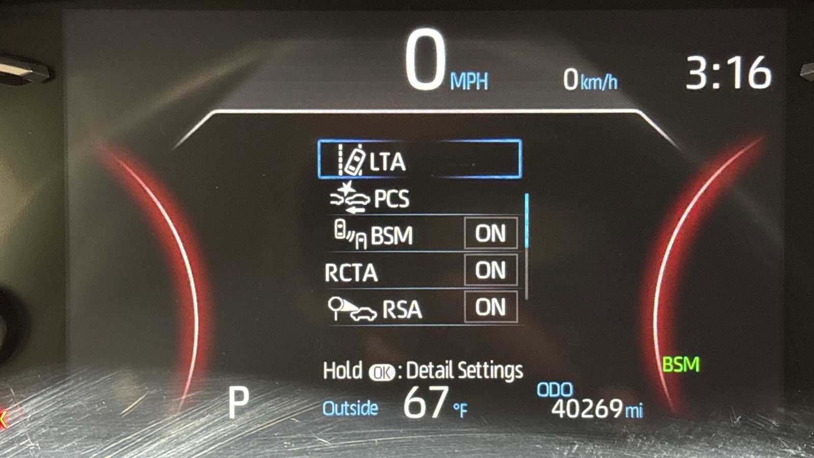 Thumbnail: 2023 Toyota RAV4 - 17