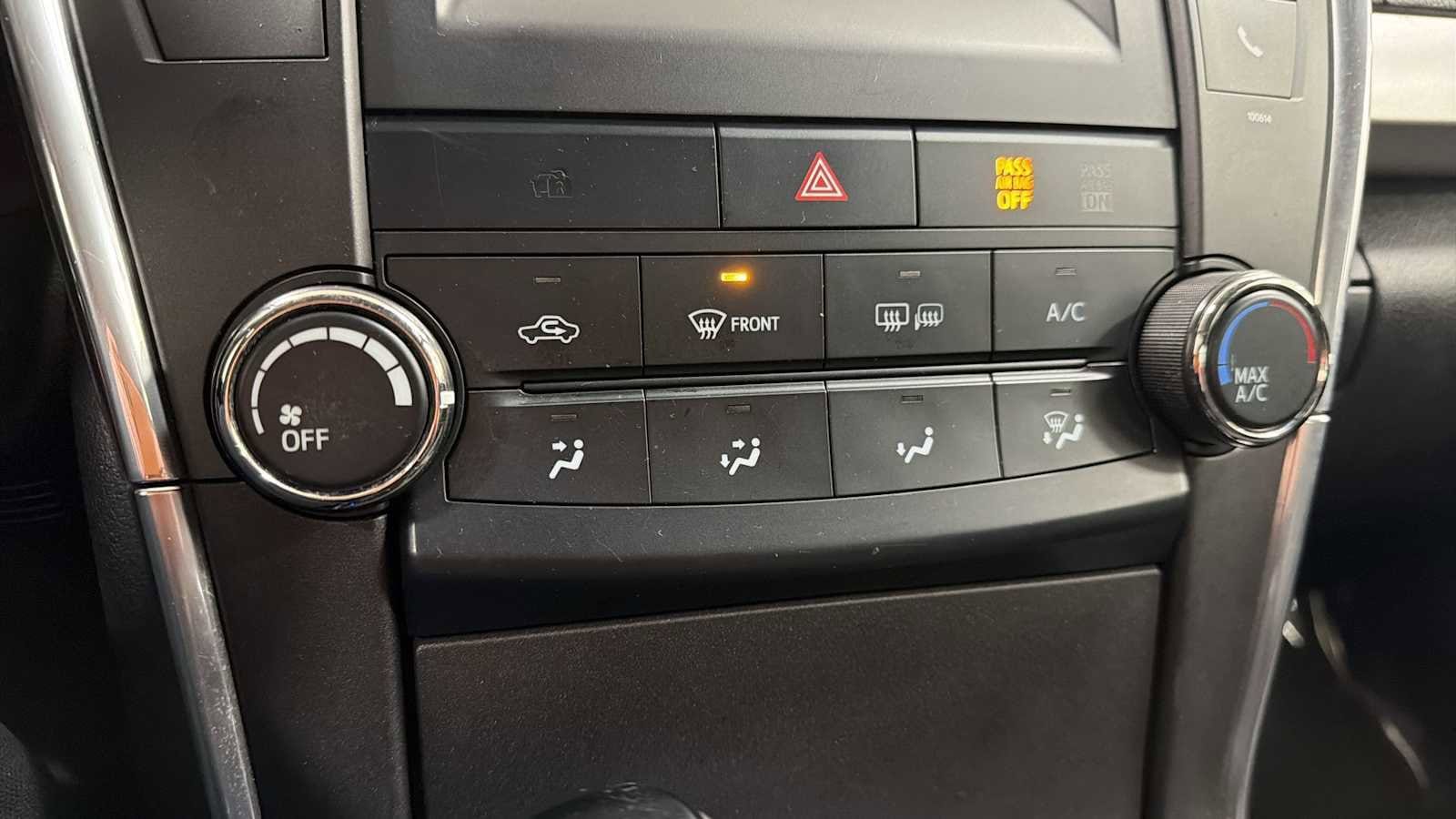 Thumbnail: 2017 Toyota Camry - 20