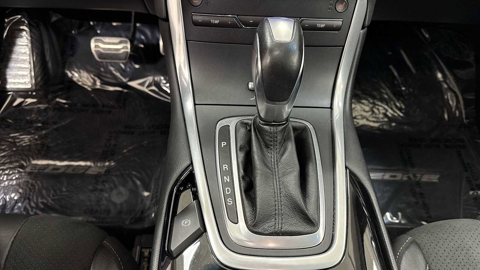 Thumbnail: 2018 Ford Edge - 22