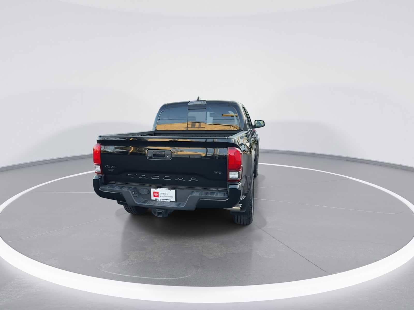 Thumbnail: 2022 Toyota Tacoma - 7