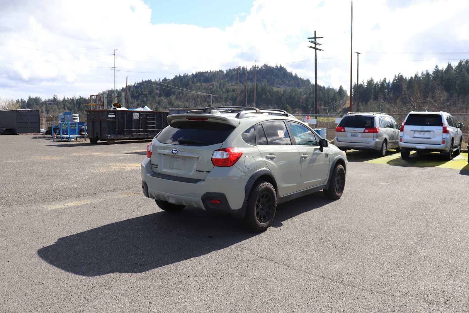 Thumbnail: 2017 Subaru Crosstrek - 5