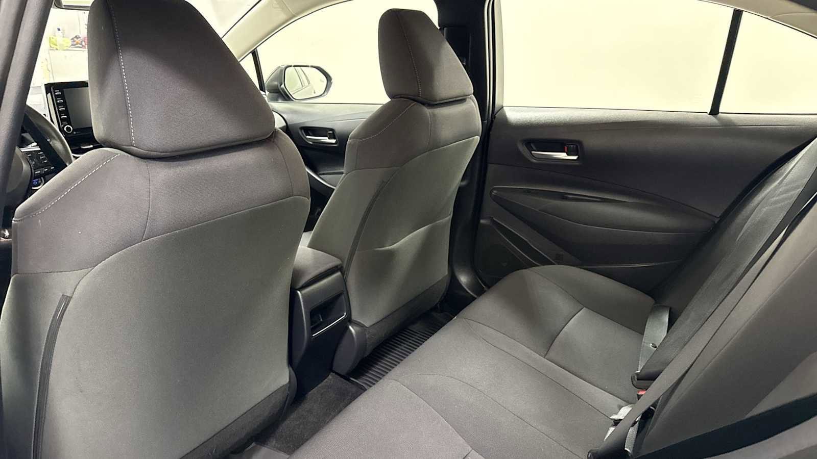 Thumbnail: 2021 Toyota Corolla - 24