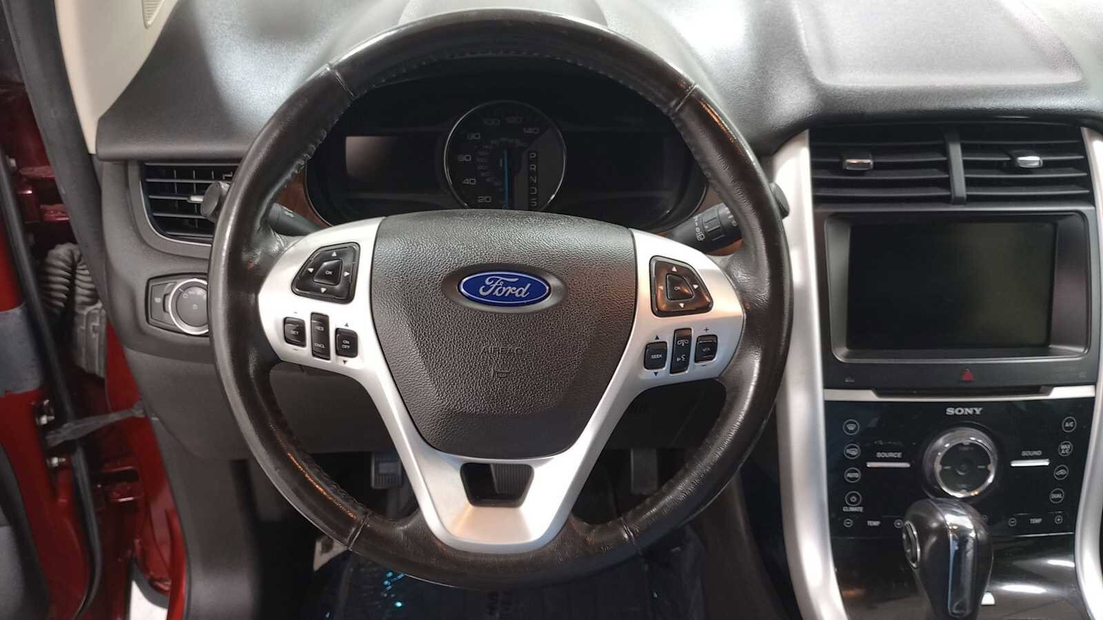 Thumbnail: 2013 Ford Edge - 16