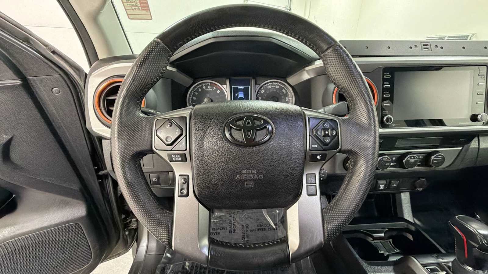 Thumbnail: 2021 Toyota Tacoma - 16