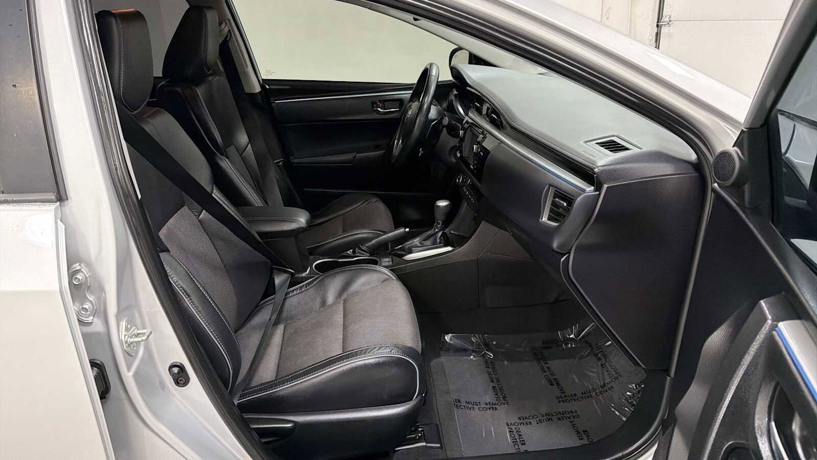 Thumbnail: 2016 Toyota Corolla - 28