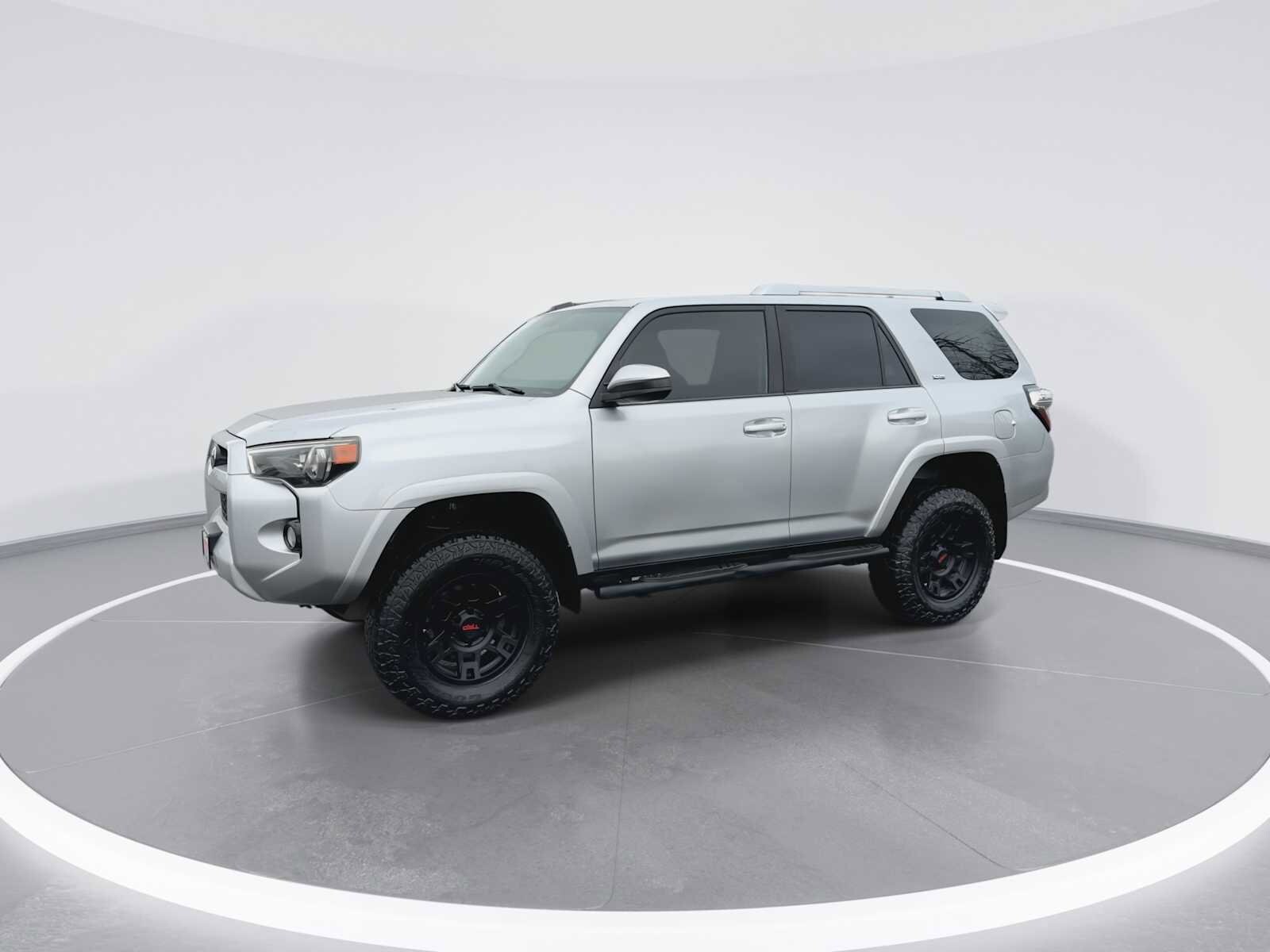 Thumbnail: 2016 Toyota 4Runner - 4