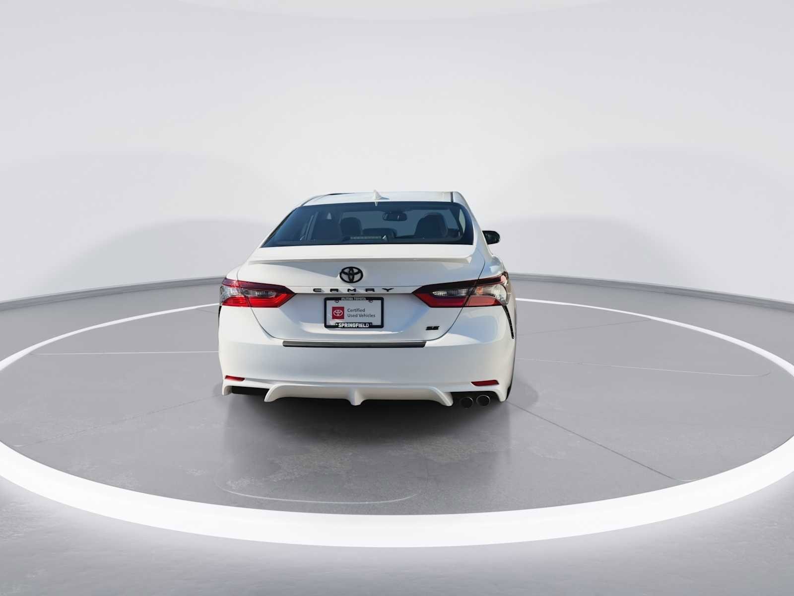Thumbnail: 2023 Toyota Camry - 7