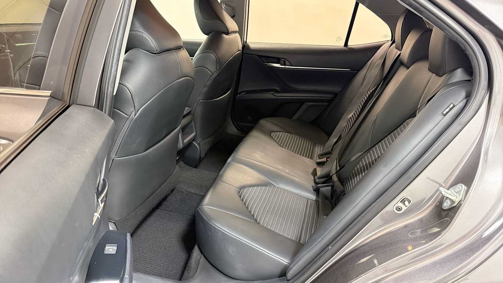 Thumbnail: 2019 Toyota Camry - 23