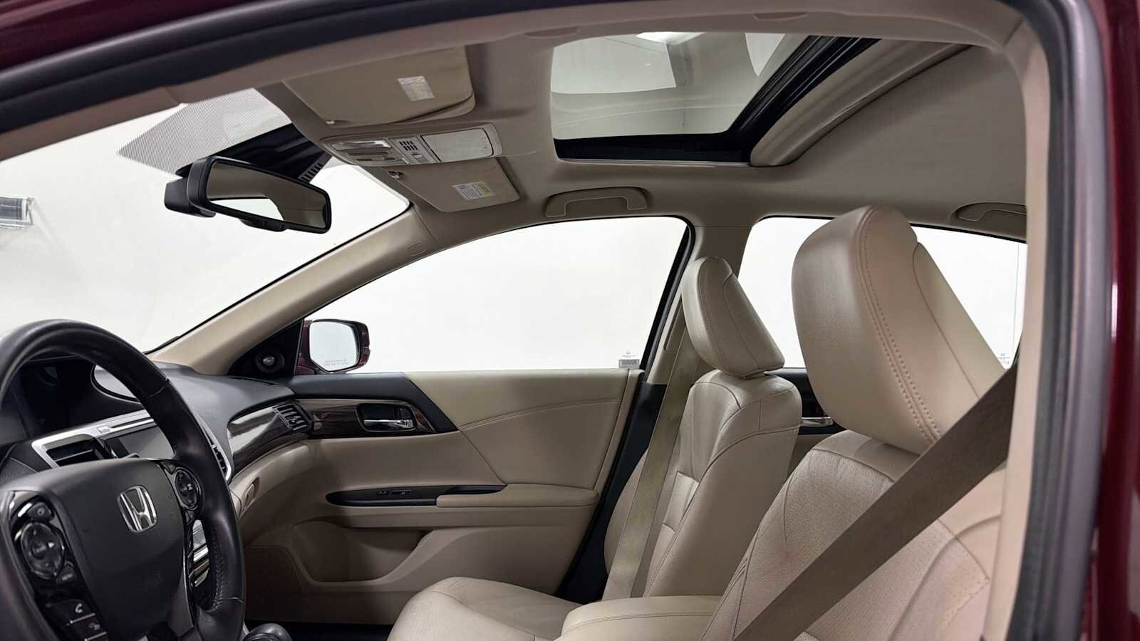 Thumbnail: 2017 Honda Accord - 23