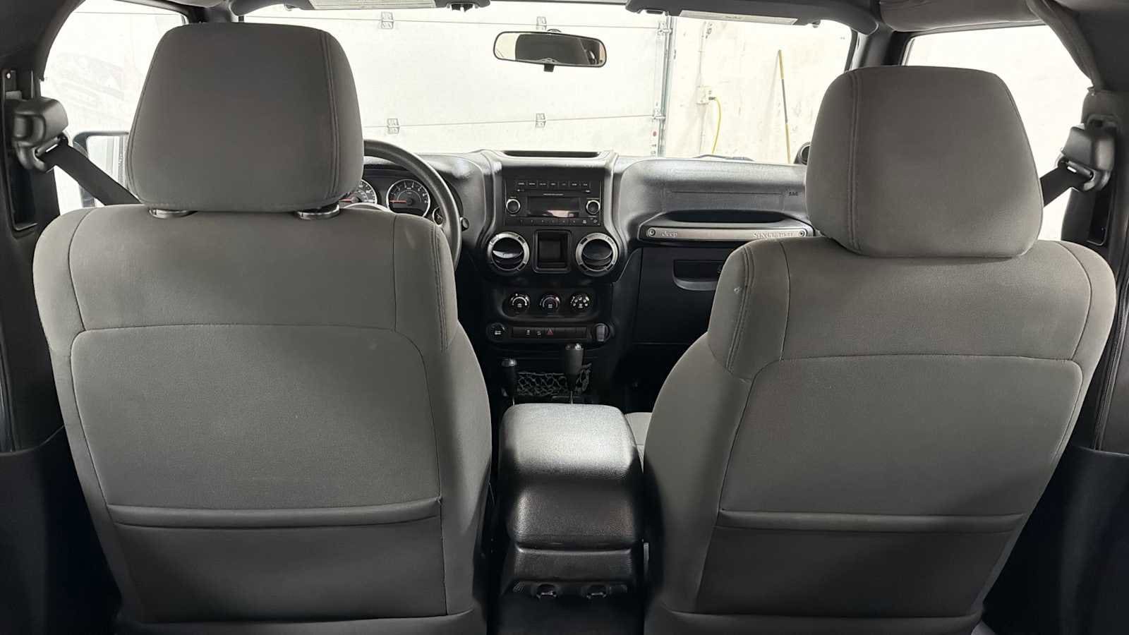 Thumbnail: 2012 Jeep Wrangler - 23