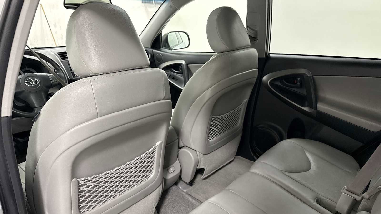 Thumbnail: 2009 Toyota RAV4 - 25