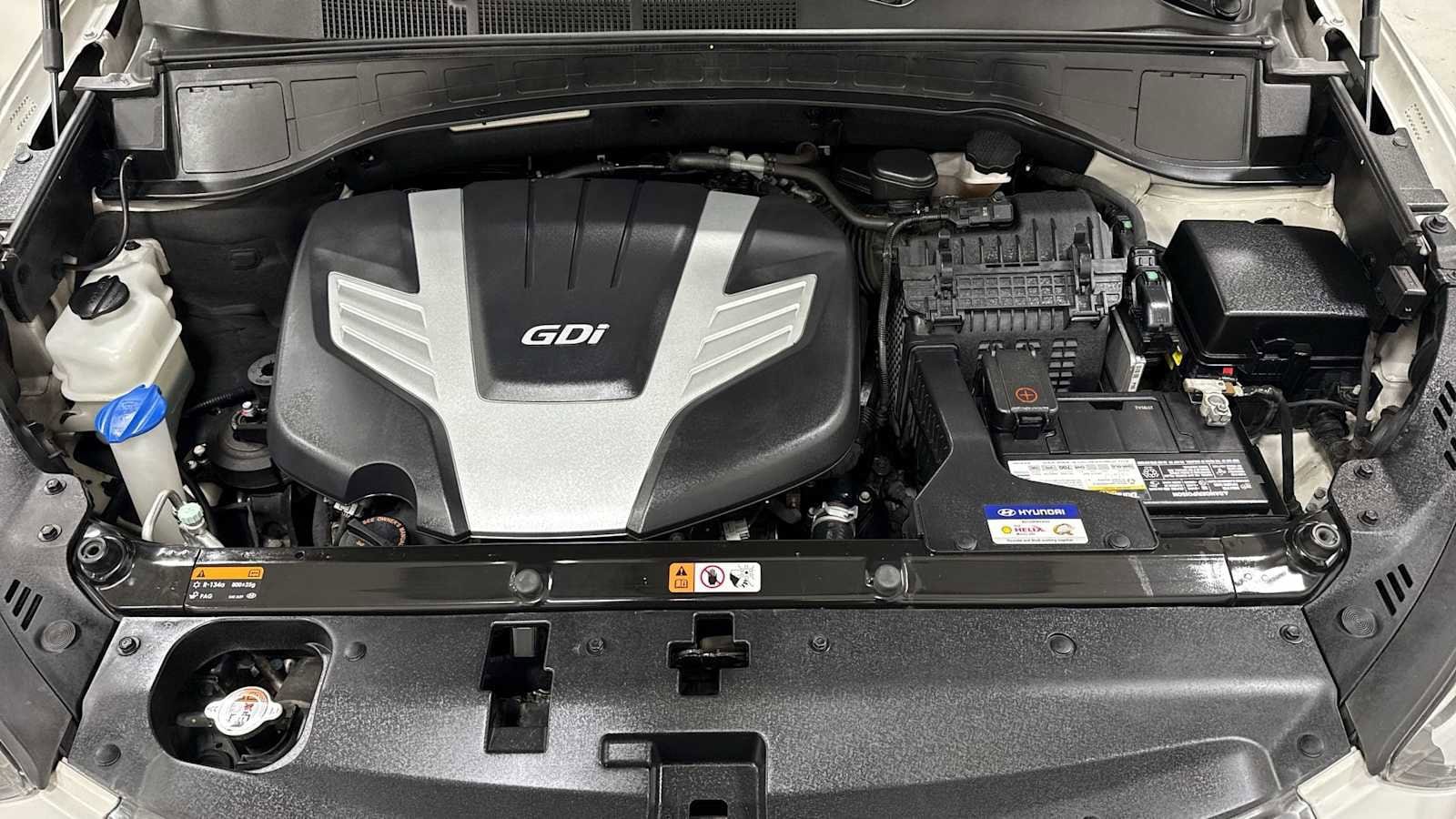 Thumbnail: 2017 Hyundai Santa Fe - 32