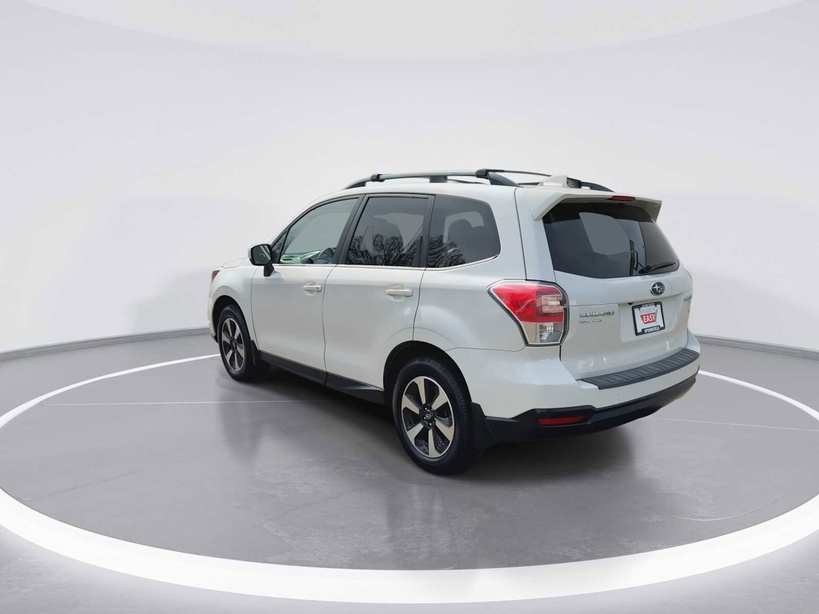 Thumbnail: 2017 Subaru Forester - 6