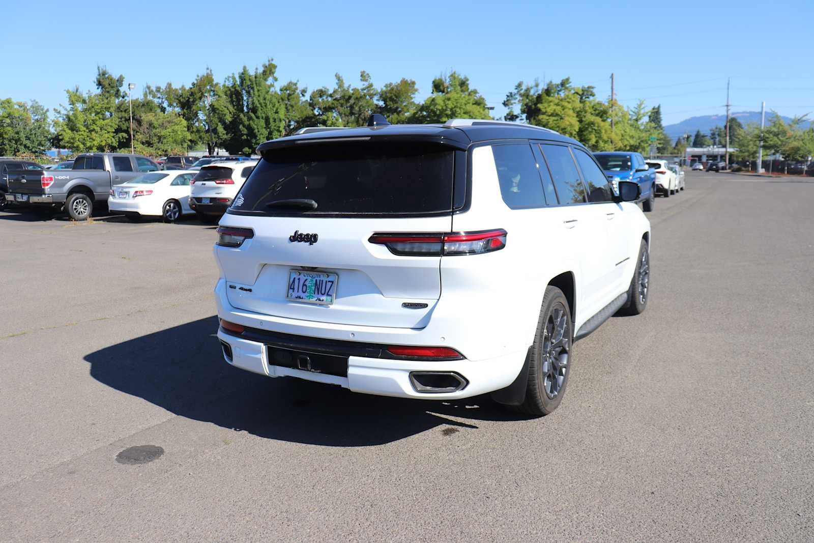 Thumbnail: 2023 Jeep Grand Cherokee - 5