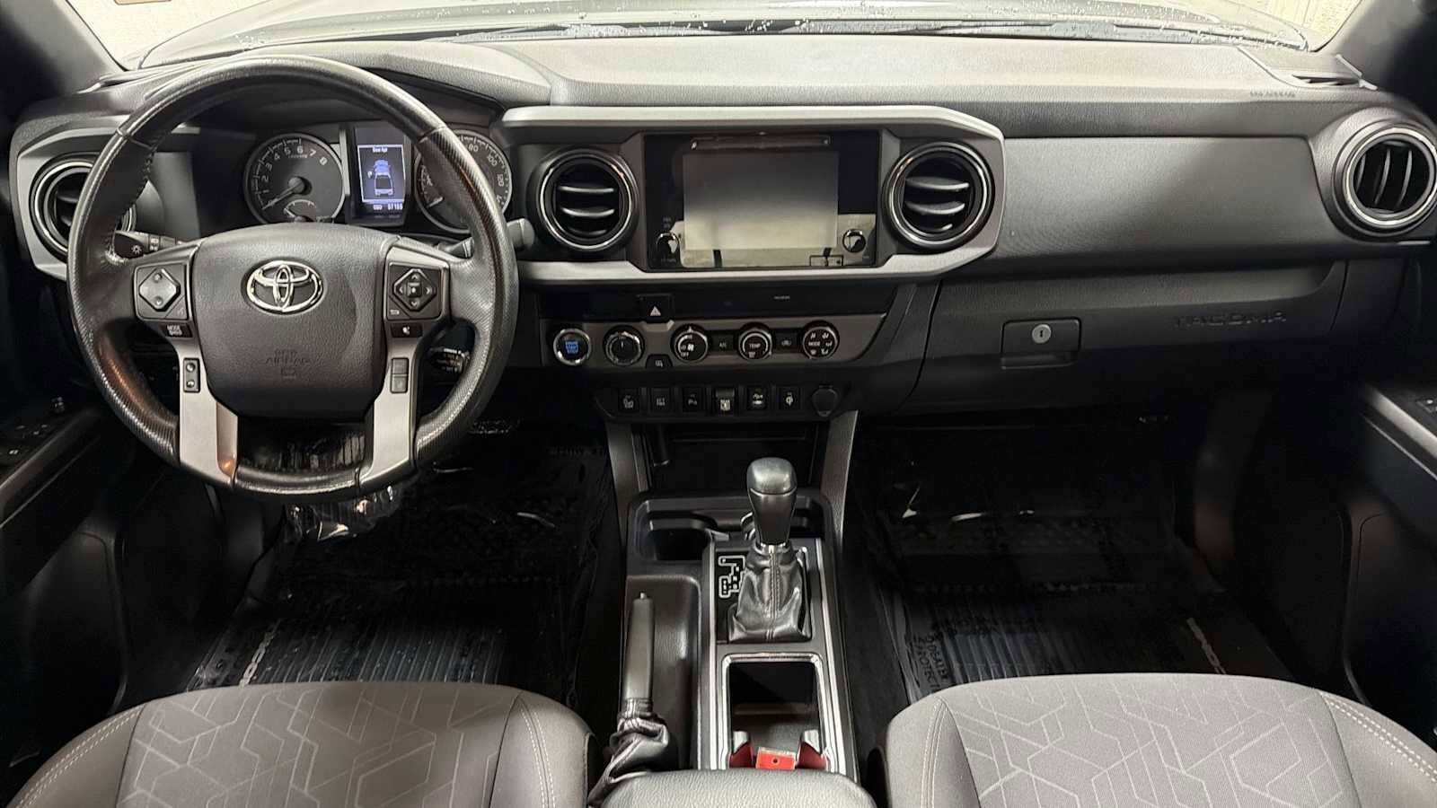 Thumbnail: 2019 Toyota Tacoma - 26