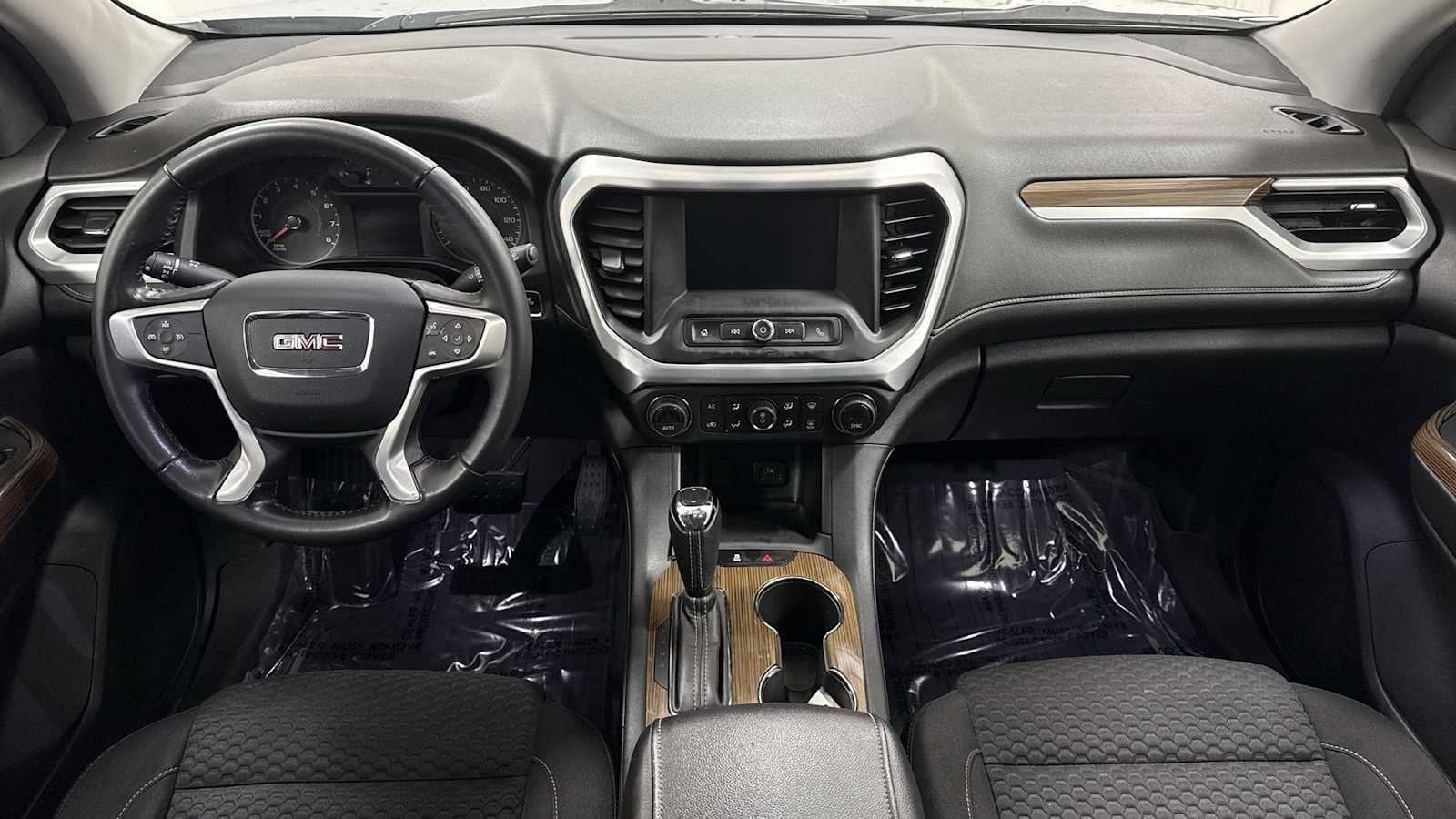 Thumbnail: 2019 GMC Acadia - 26