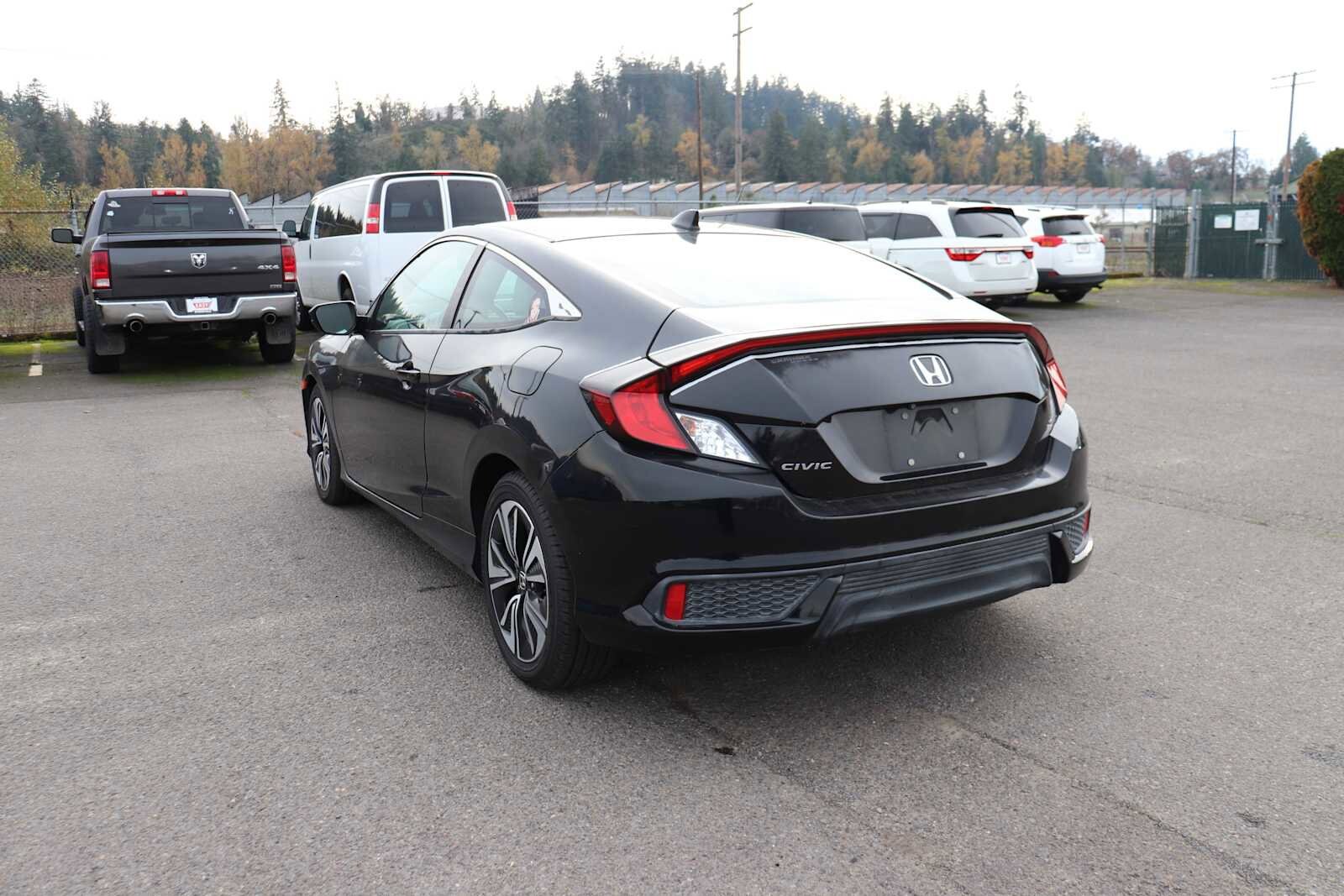 Thumbnail: 2017 Honda Civic - 7