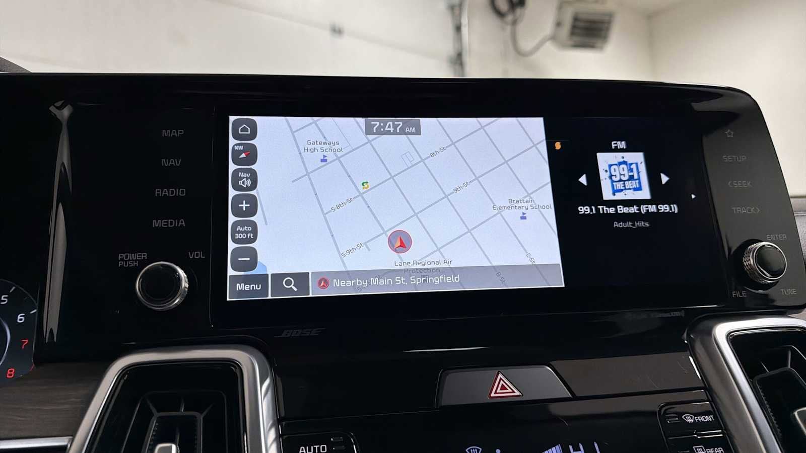 Thumbnail: 2023 Kia Sorento - 20