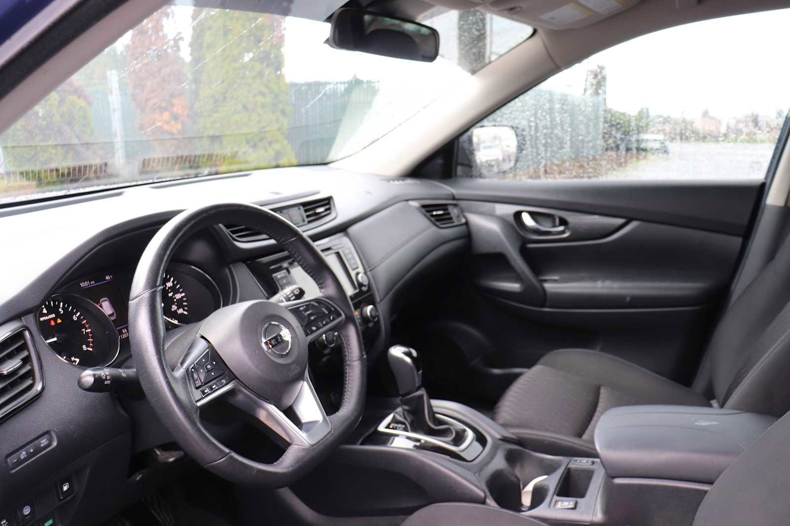 Thumbnail: 2019 Nissan Rogue - 10