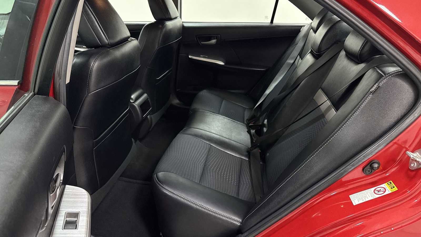 Thumbnail: 2014 Toyota Camry - 23