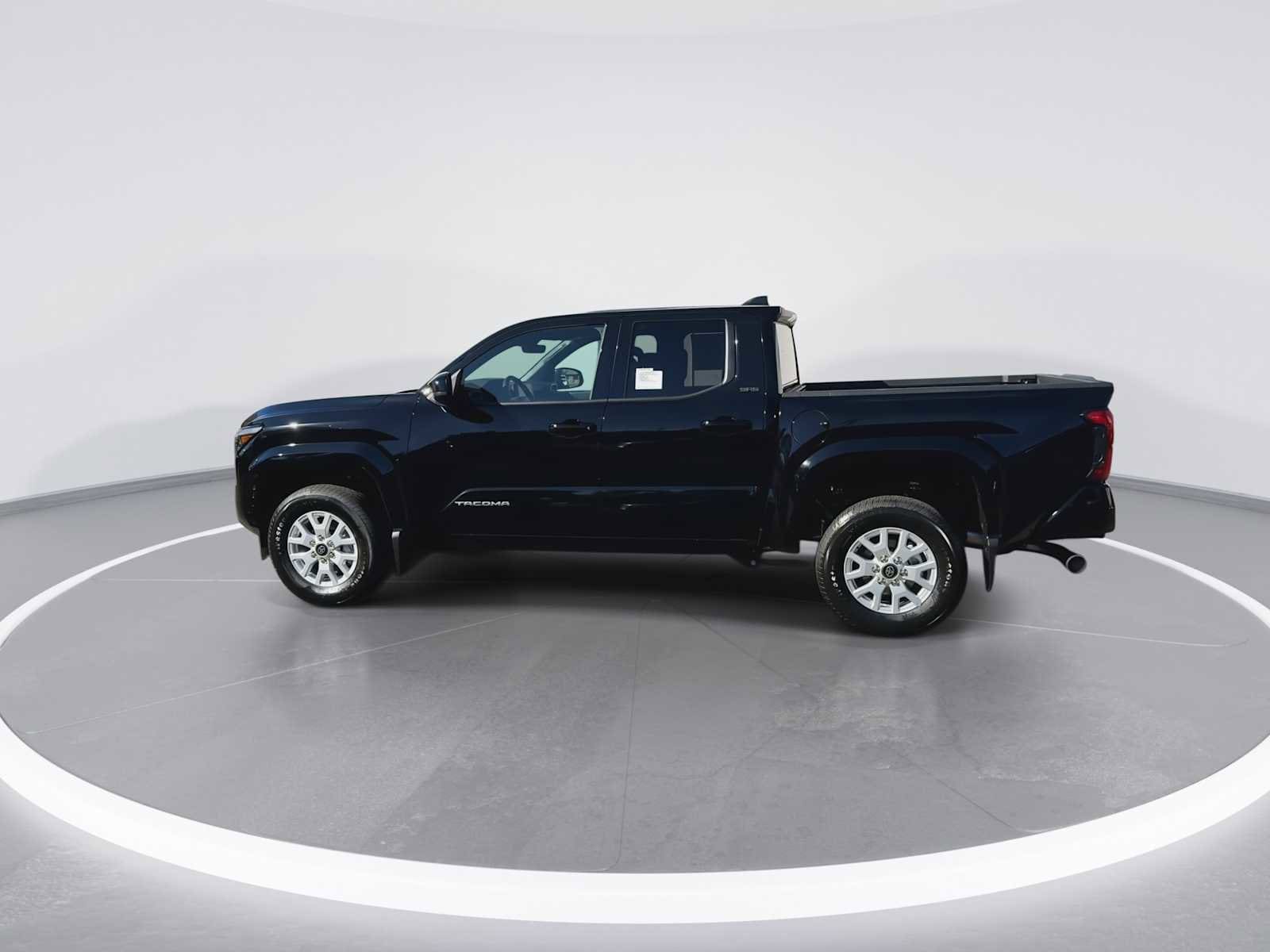 Thumbnail: 2025 Toyota Tacoma - 5