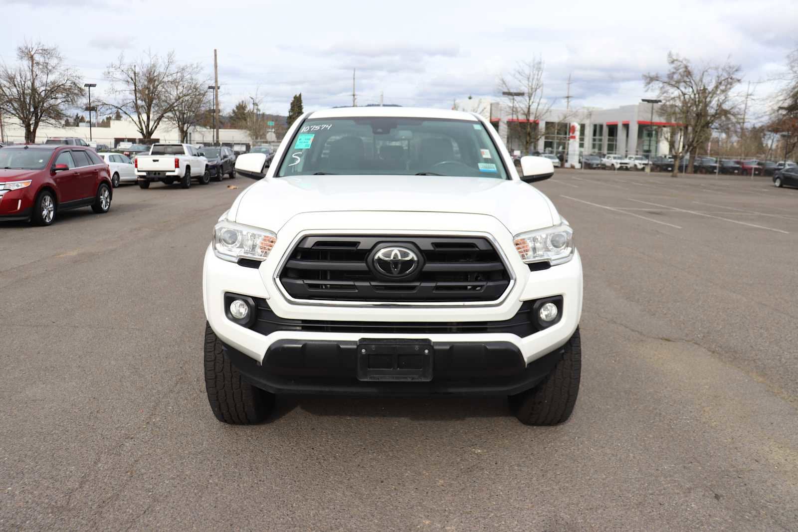 Thumbnail: 2019 Toyota Tacoma - 2