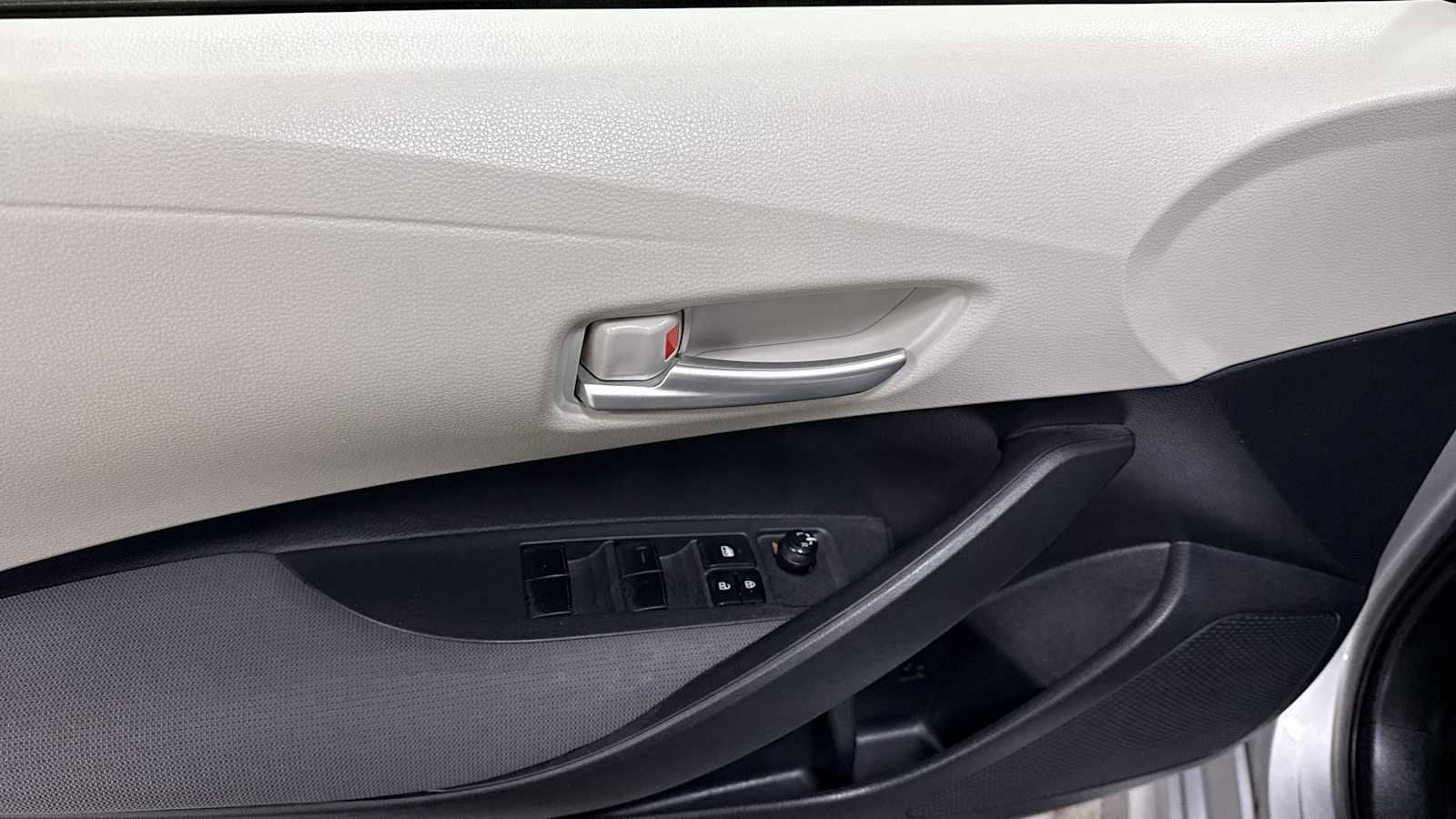 Thumbnail: 2020 Toyota Corolla - 15