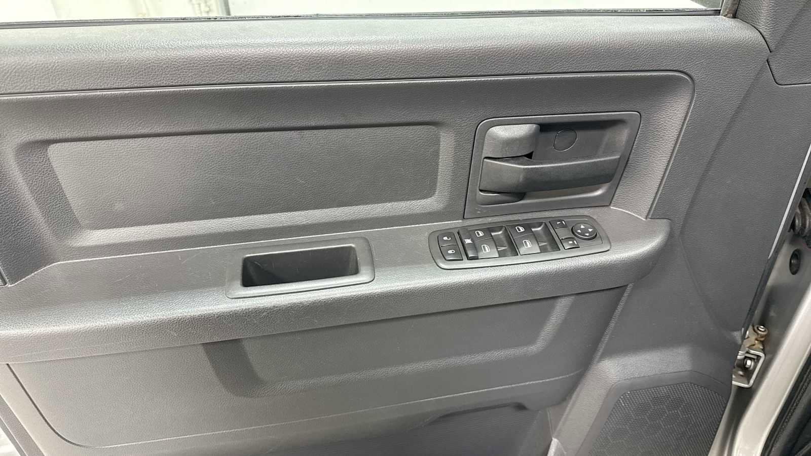 2010 Dodge Ram 1500 ST 15