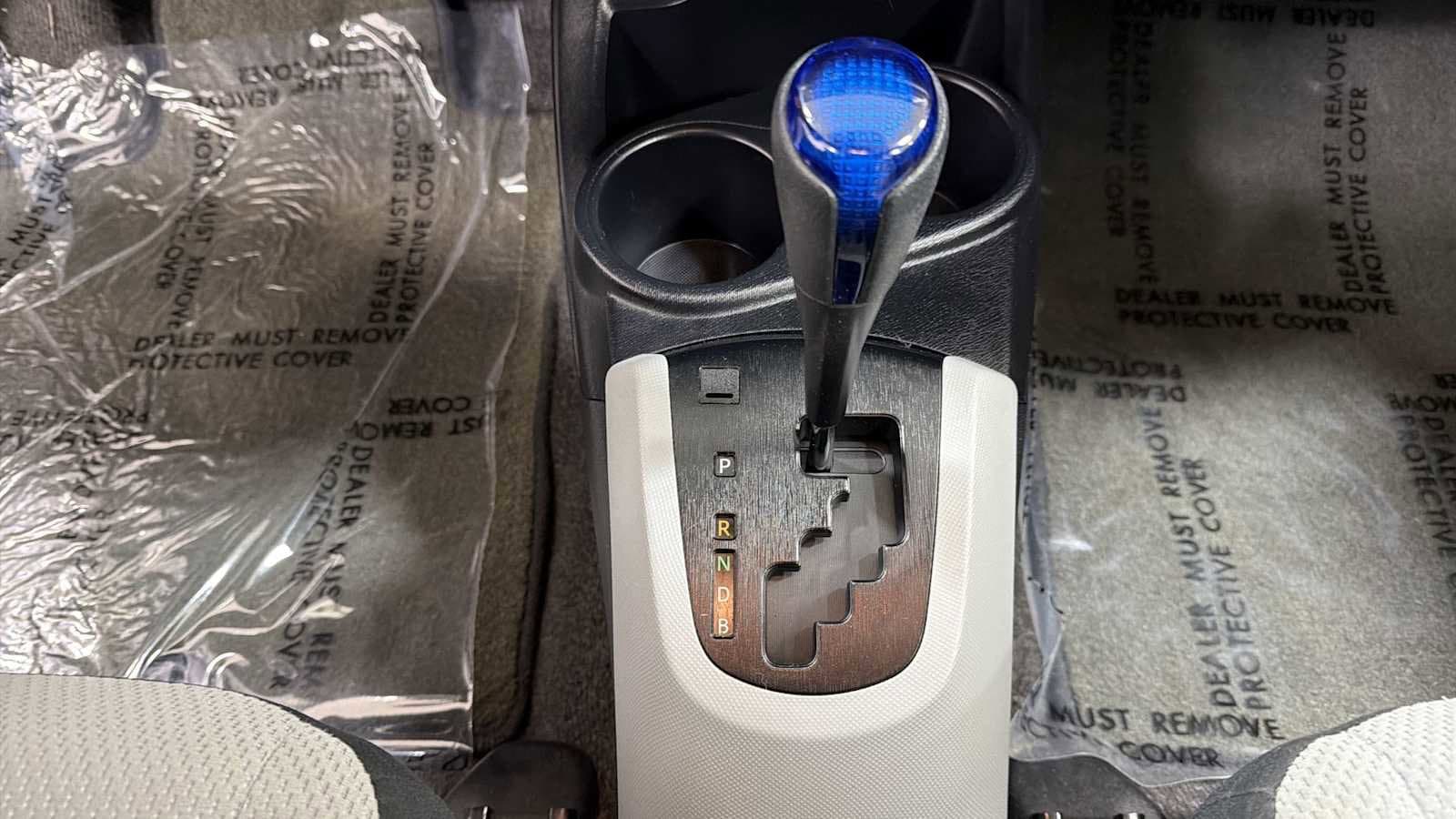 Thumbnail: 2014 Toyota Prius c - 20