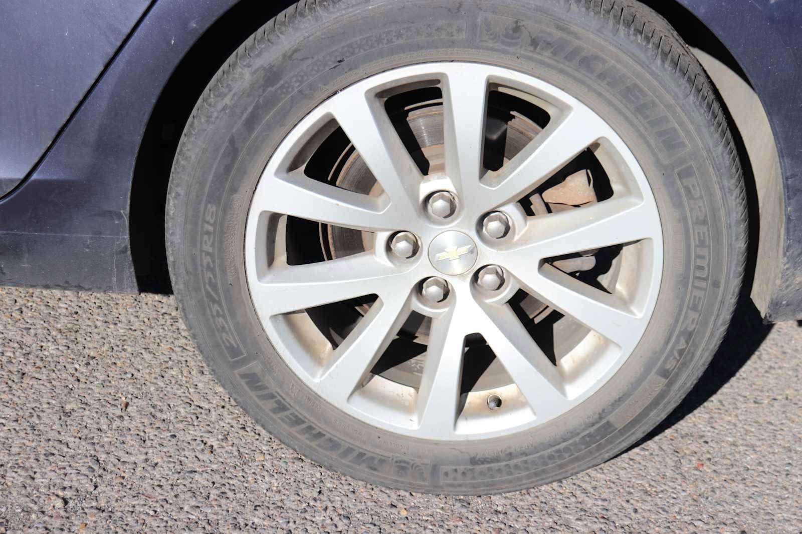 Thumbnail: 2013 Chevrolet Malibu - 9
