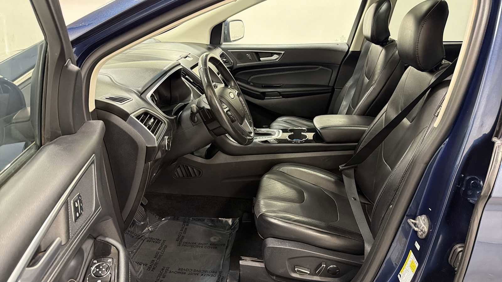 Thumbnail: 2017 Ford Edge - 13