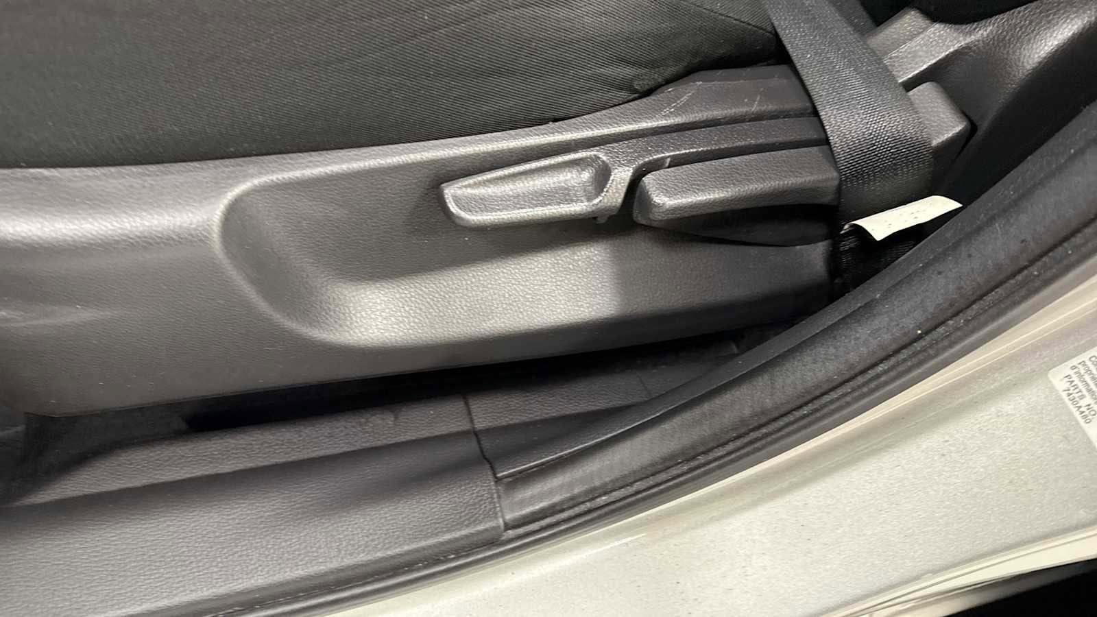 Thumbnail: 2023 Mitsubishi Eclipse Cross - 14