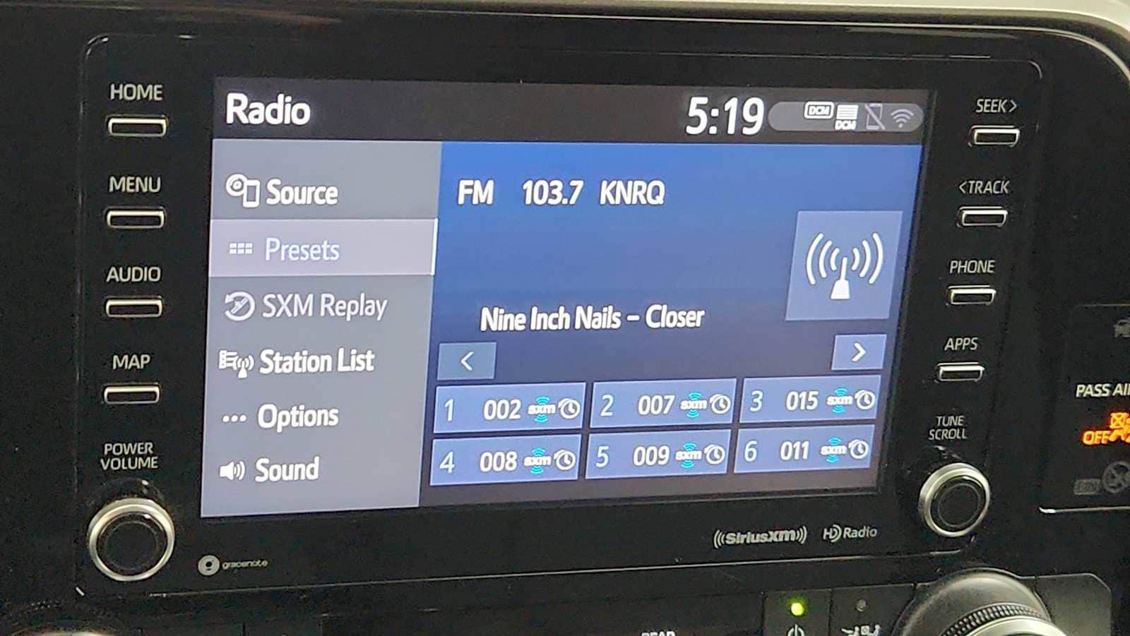 Thumbnail: 2021 Toyota Highlander - 18