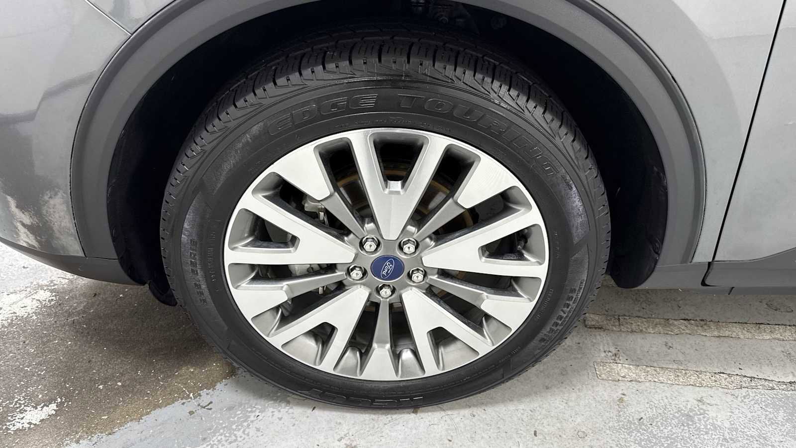 Thumbnail: 2022 Ford Escape - 10