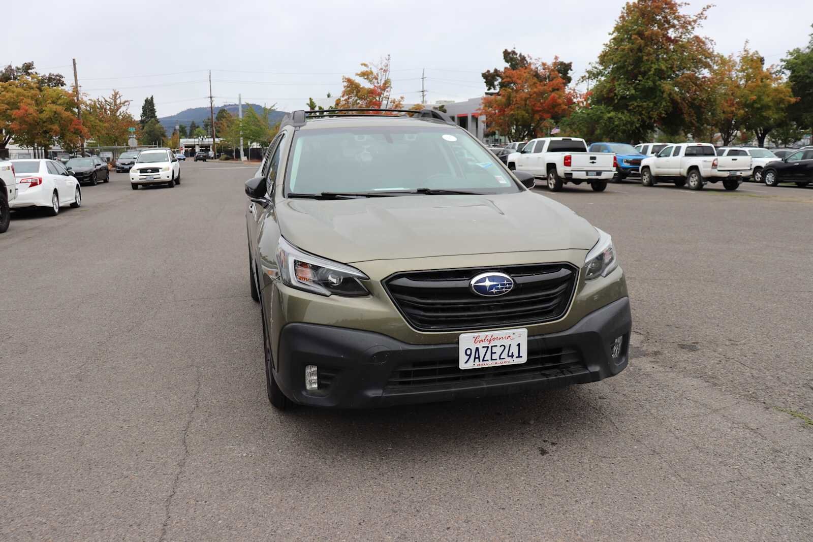 2020 Subaru Outback Onyx Edition XT photo 3